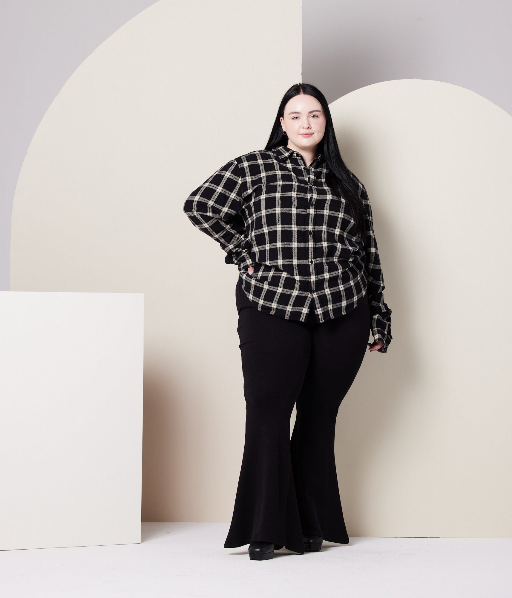 Unisex Flannel - Black/Taupe