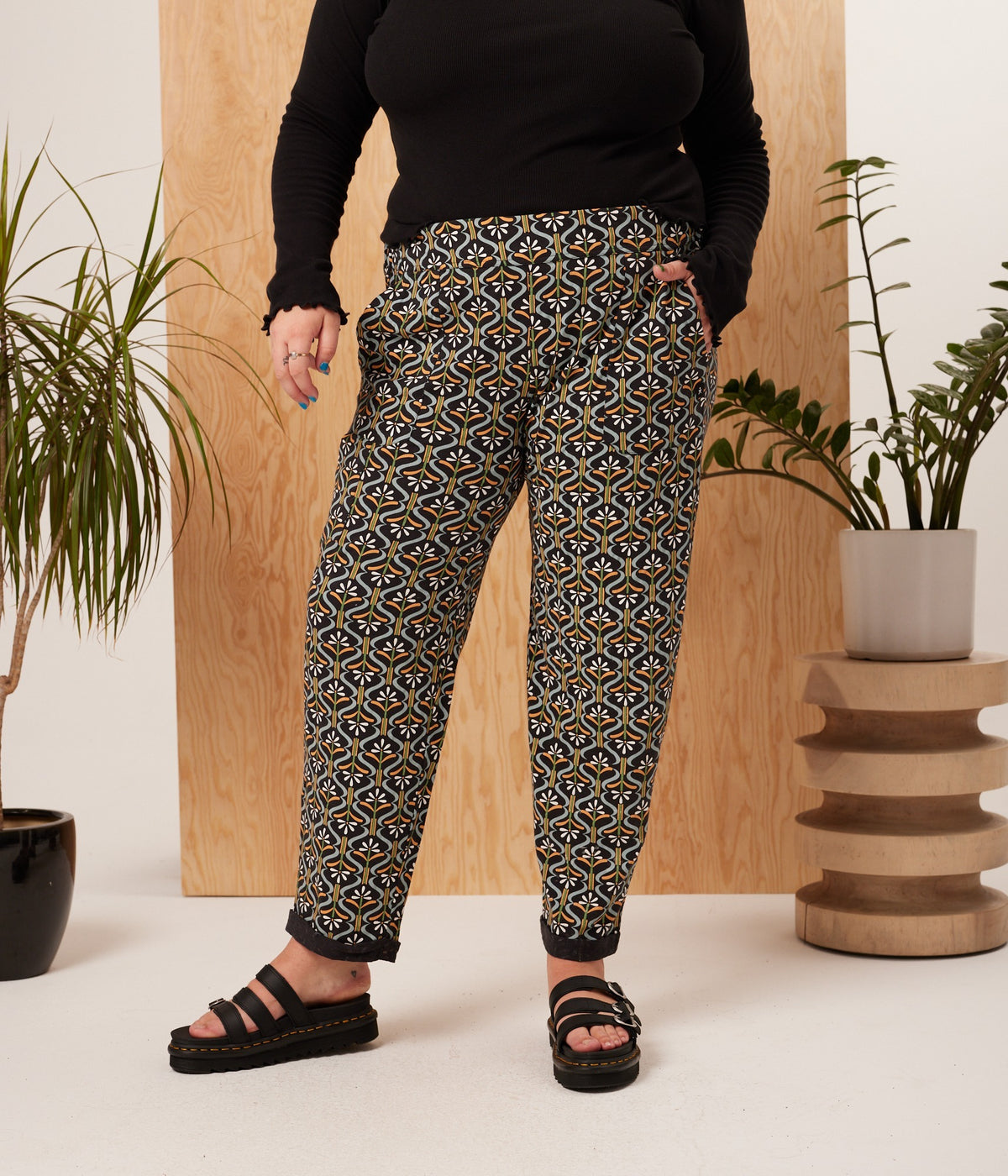 Nolan Pant - Retro Floral