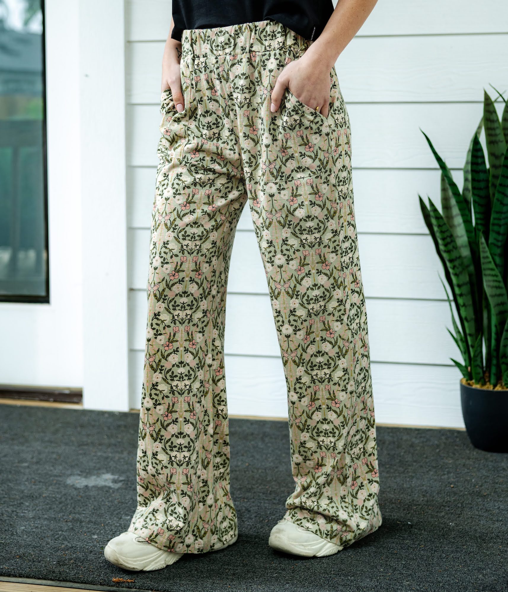 Thorn Pant - Victorian Floral