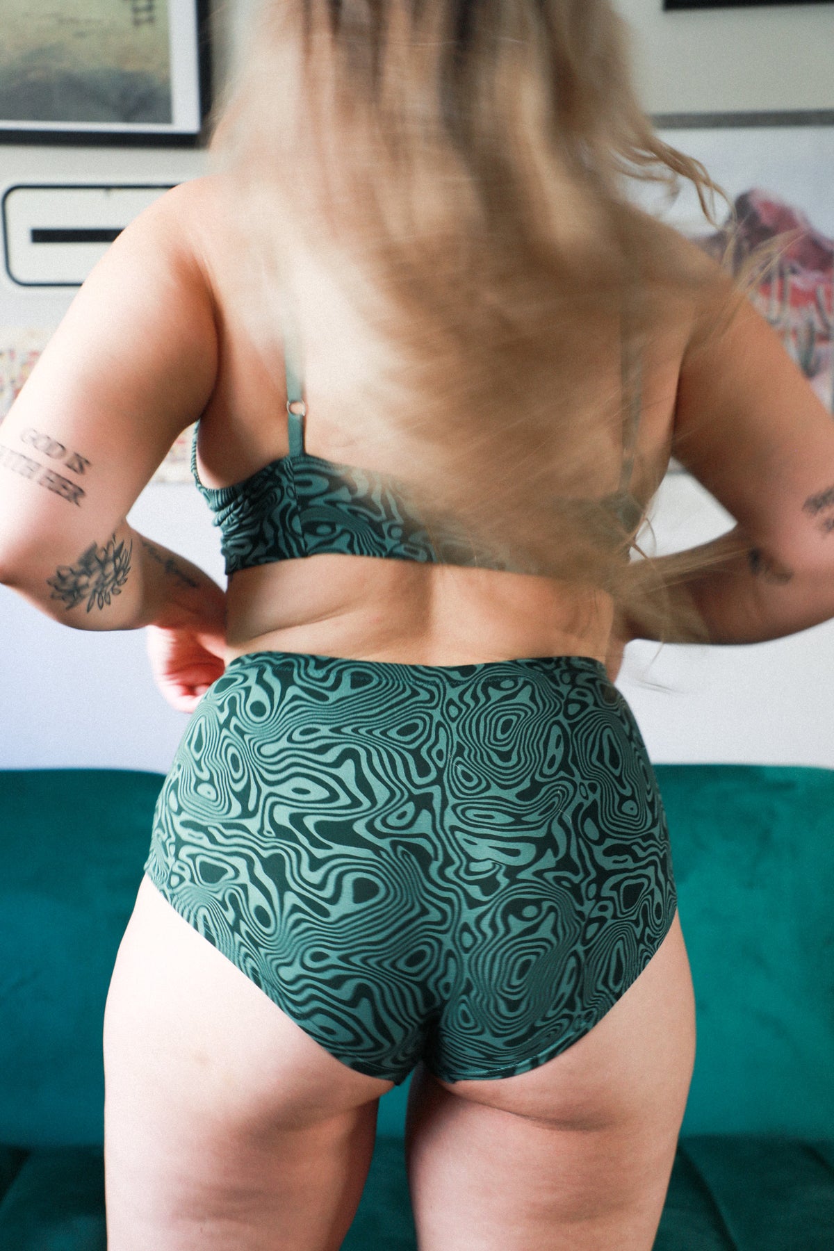 boyshort - trippy green