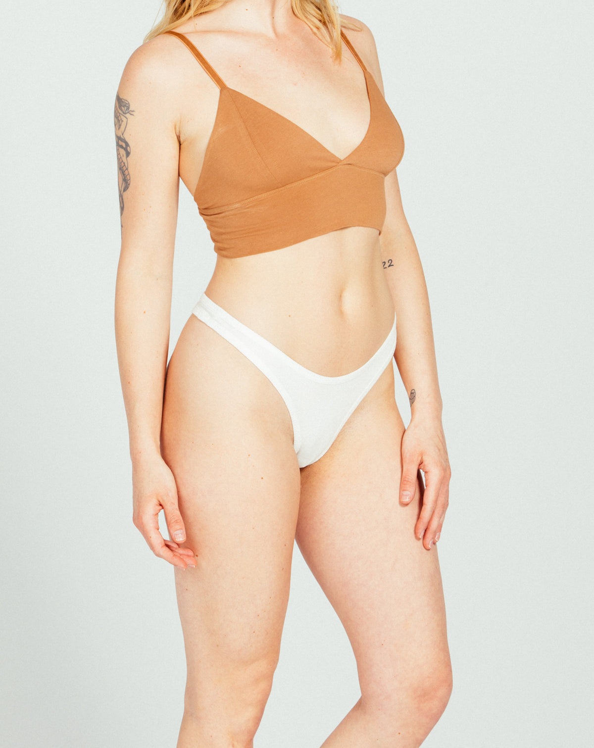 high rise thong - white