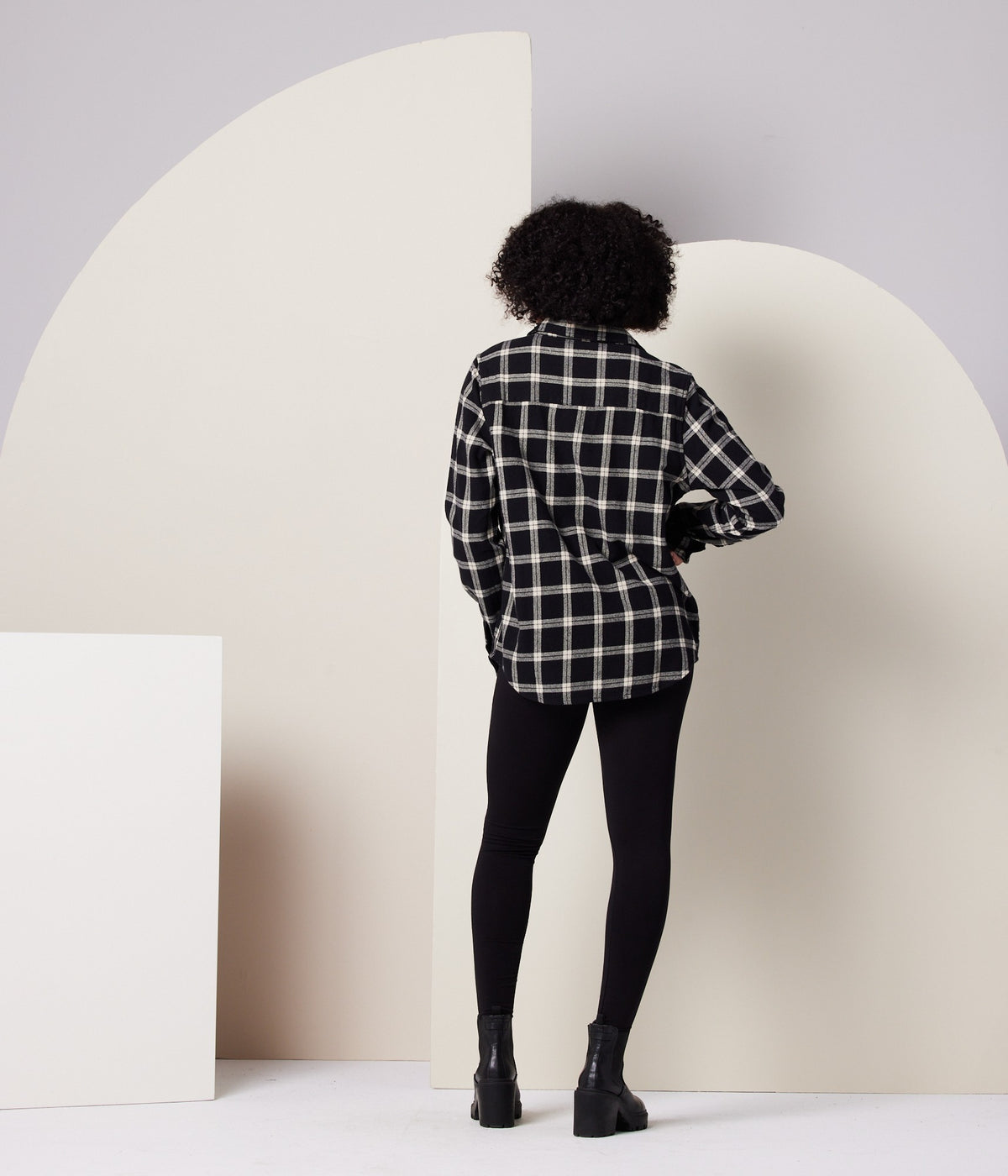 Unisex Flannel - Black/Taupe