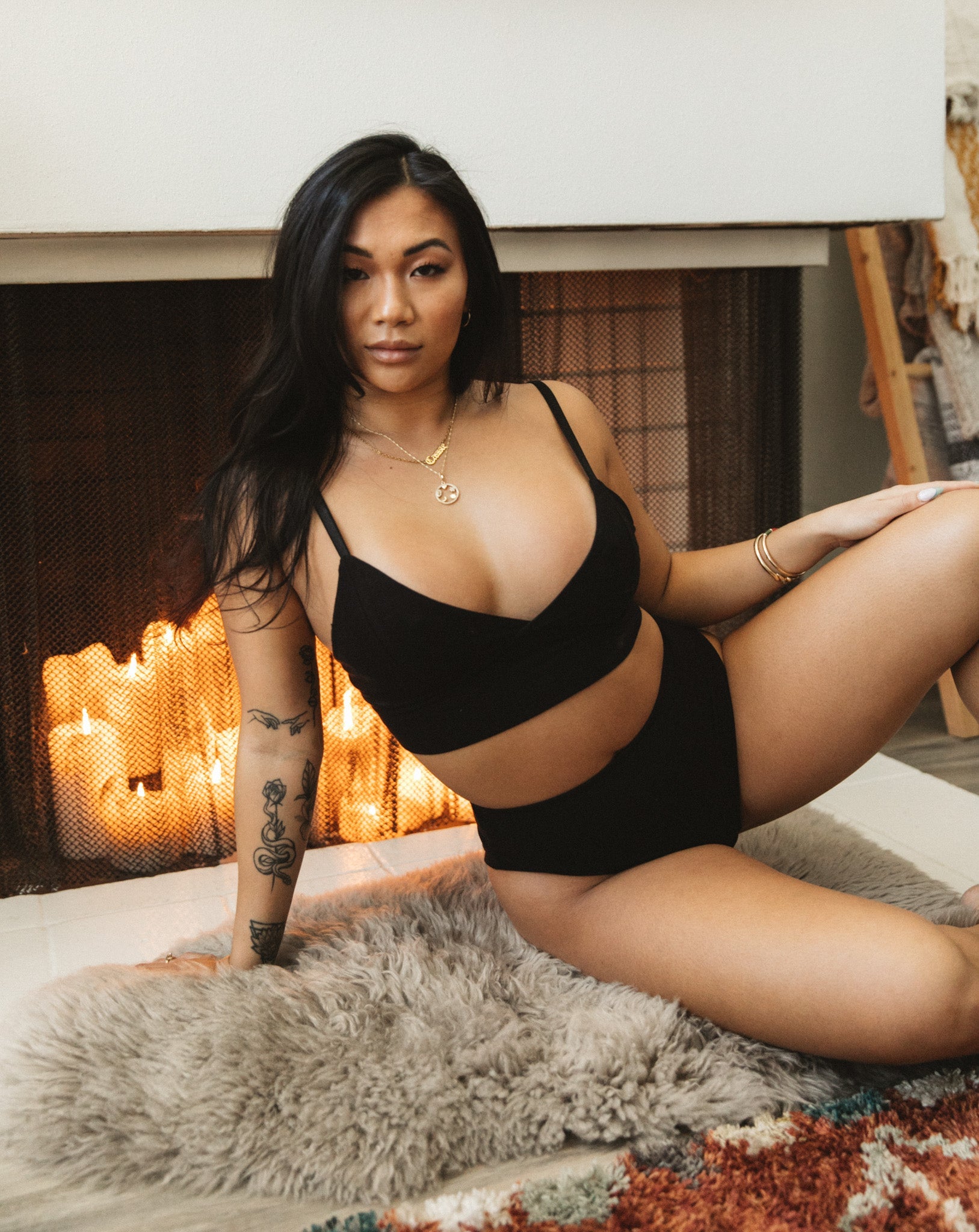 longline bralette - black